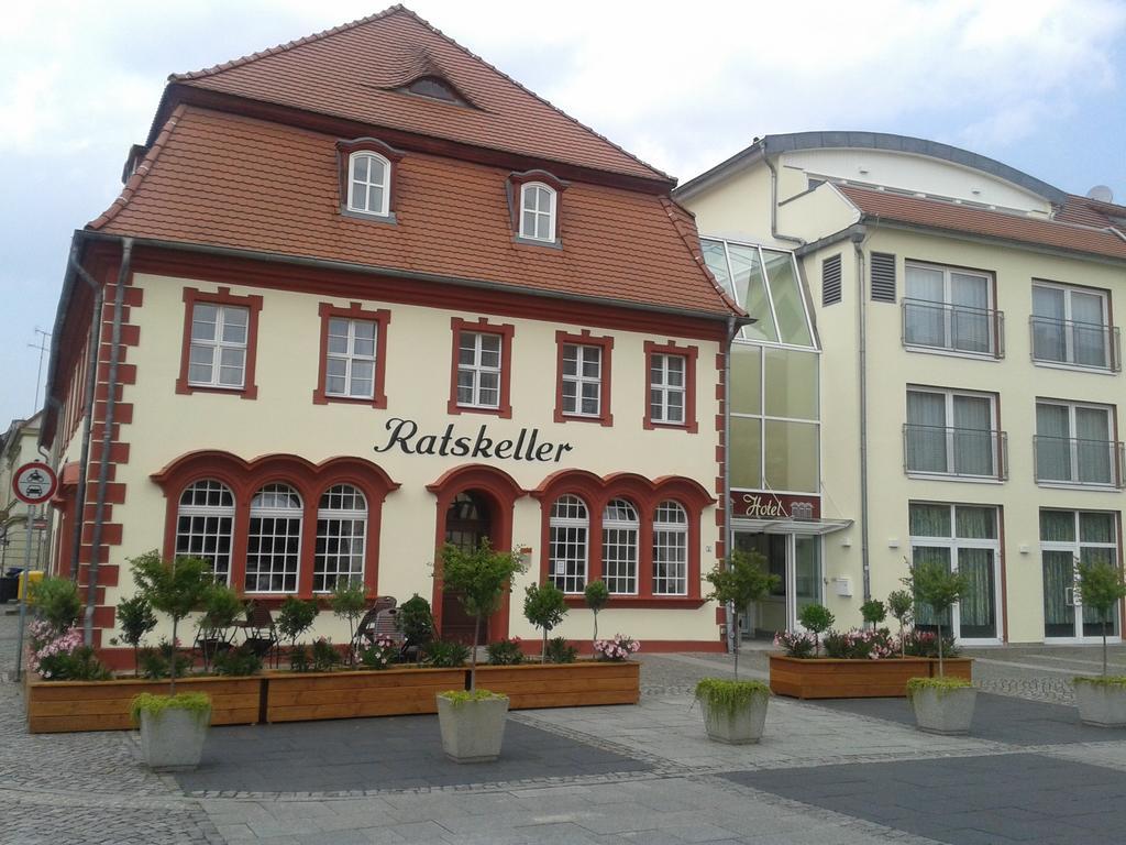 Garni-Hotel Zum Alten Ratskeller Vetschau Luaran gambar